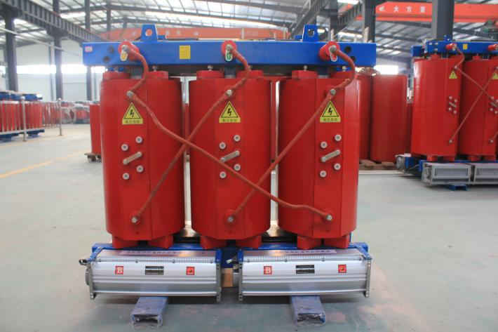 一般北京創聯匯通電氣全鋁的干式變壓器800kva價格是33900元，全銅的800kva干式變壓器價格是65000元。